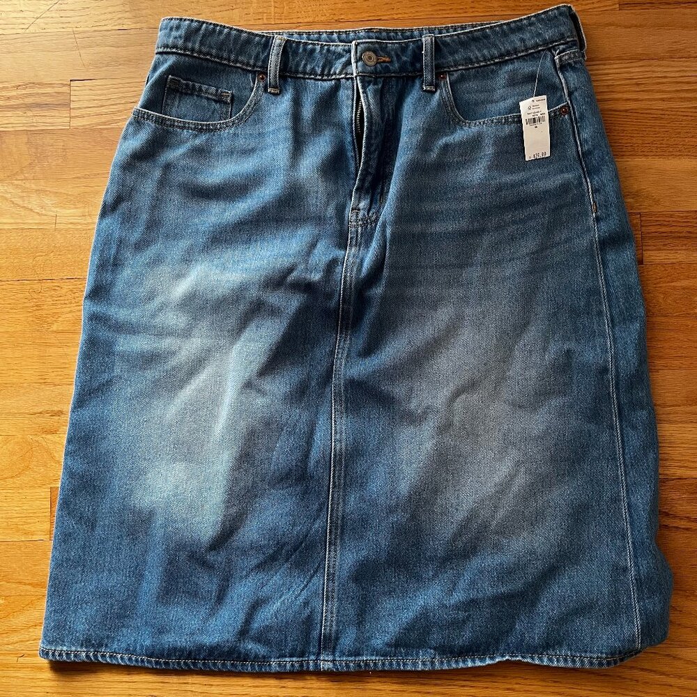 Old Navy Denim Skirt Size 16